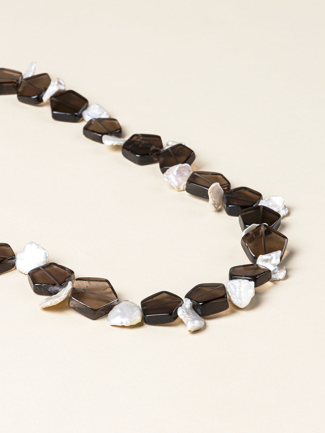 Serra Pearl Necklace