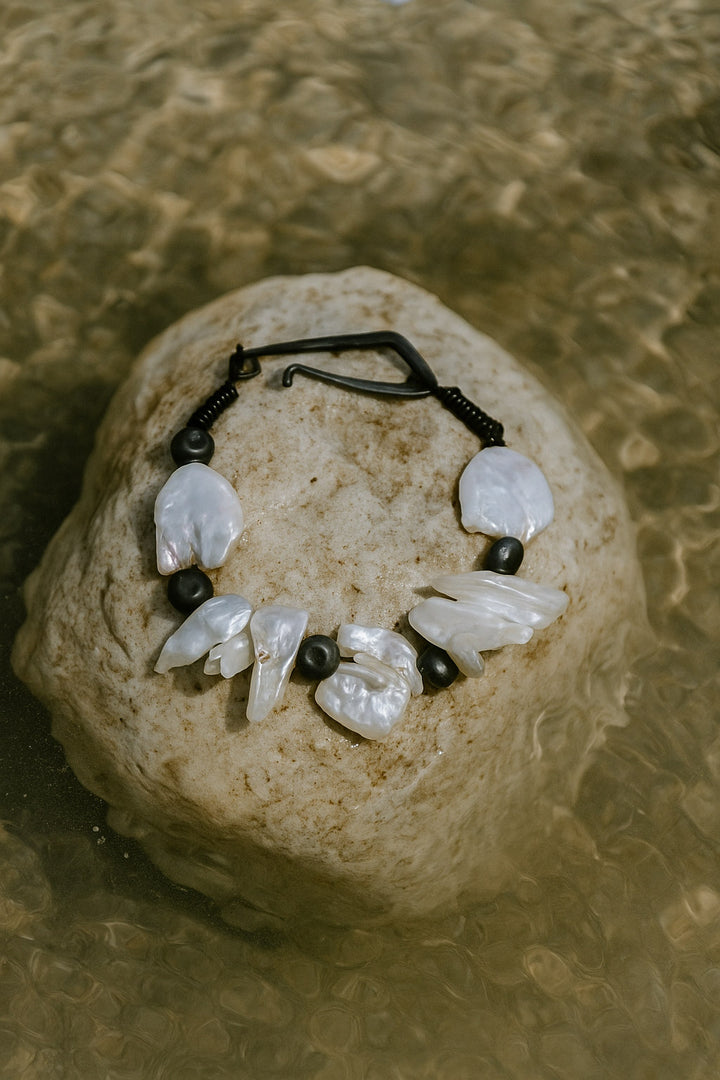 Emma Pearl Bracelet