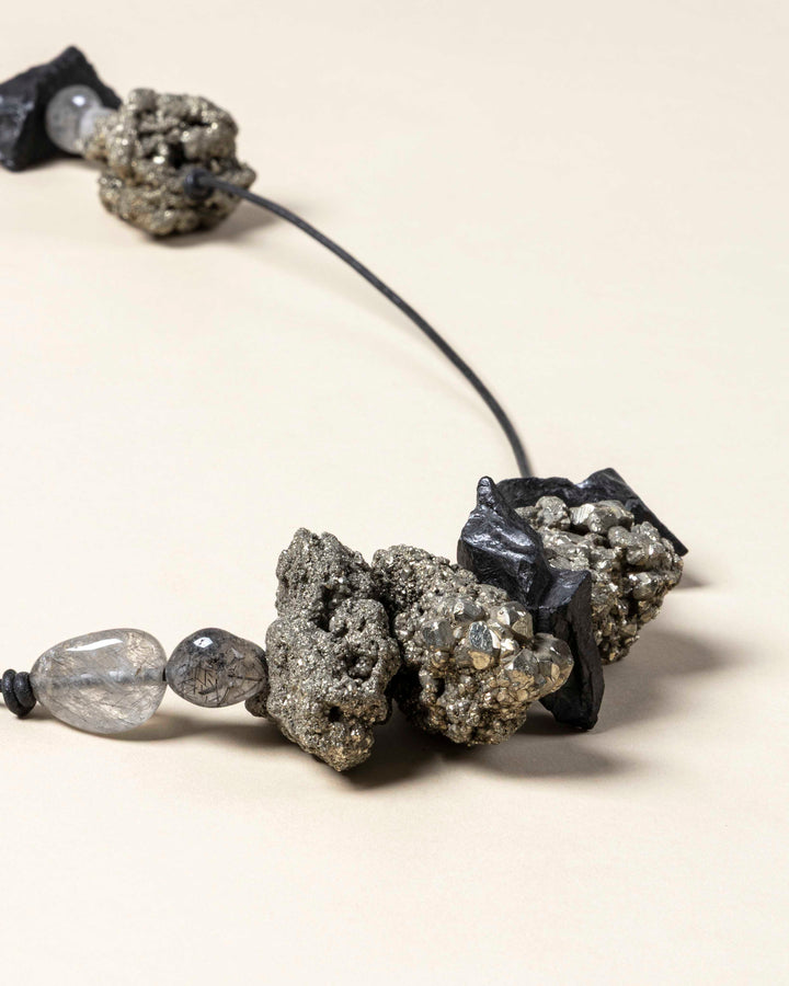 Mira Mix Material Necklace