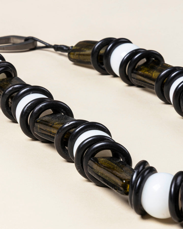 Ariana Mix Material Necklace