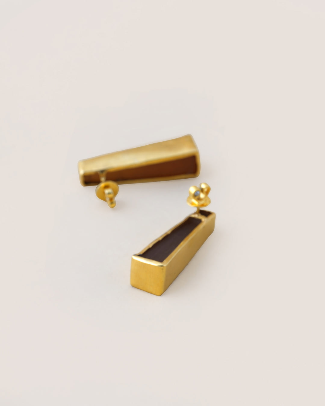 Sie Glass Earrings
