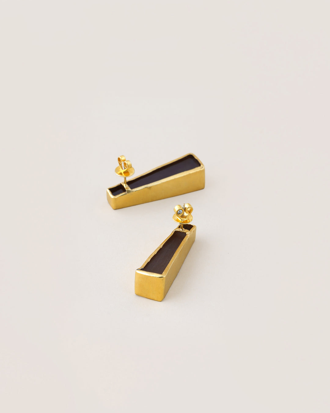 Sie Glass Earrings